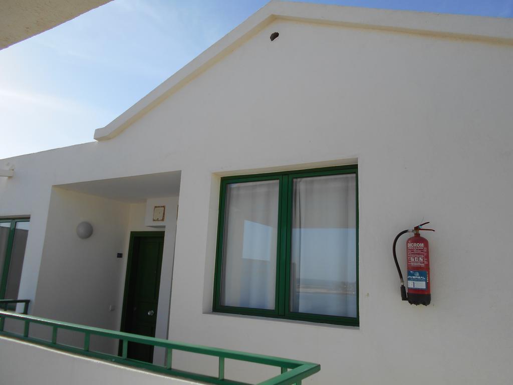 Realrent Costa Teguise Beach Exterior photo