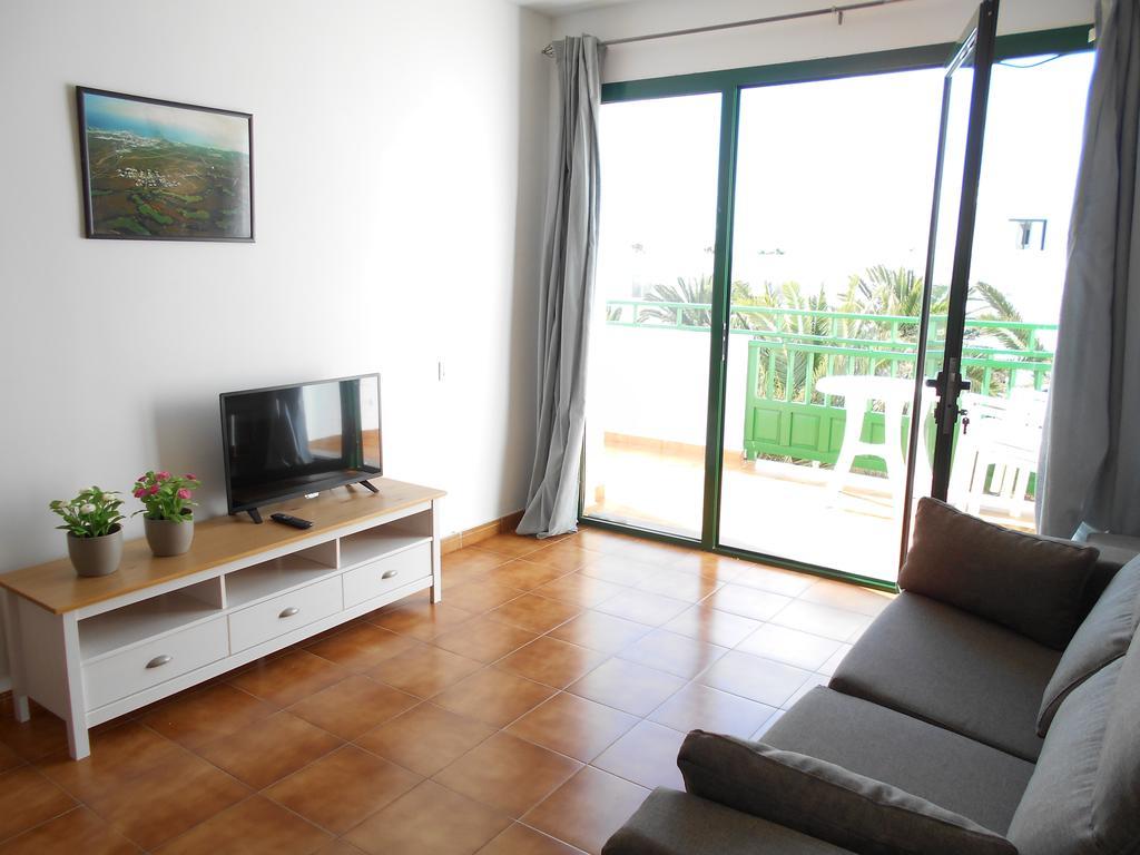 Realrent Costa Teguise Beach Exterior photo
